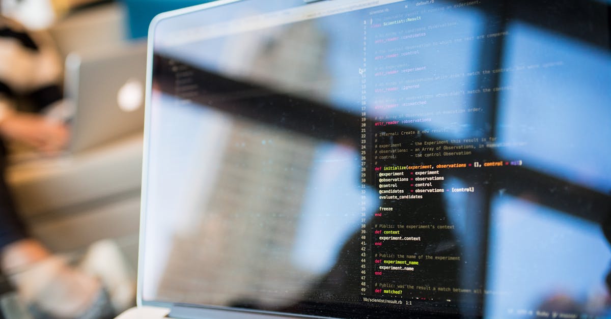 découvrez tout ce que vous devez savoir sur les datacenters, leur fonctionnement, leur importance dans le stockage et le traitement des données, et comment ils contribuent à l'efficacité des services en ligne.